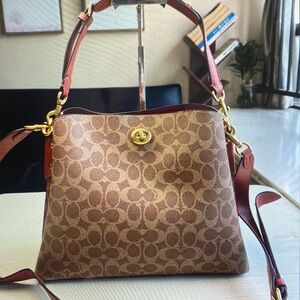 Coach Willow In Signature Canvas Tan/Rust Bucket Bag
